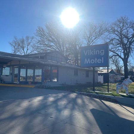 Viking Motel Lindsborg Exteriör bild