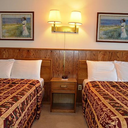 Viking Motel Lindsborg Rum bild