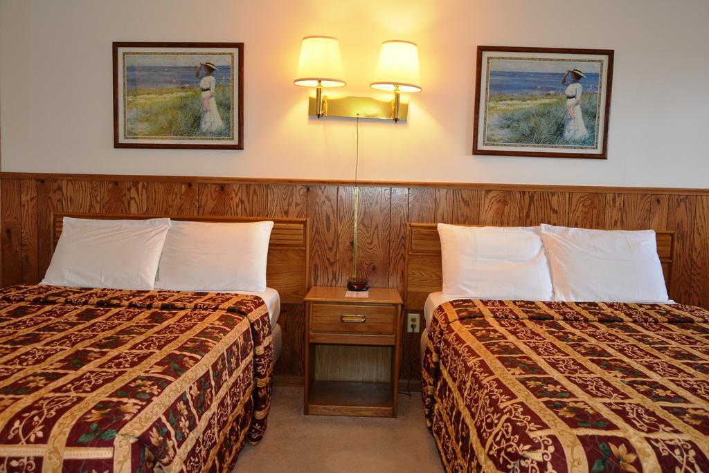 Viking Motel Lindsborg Rum bild